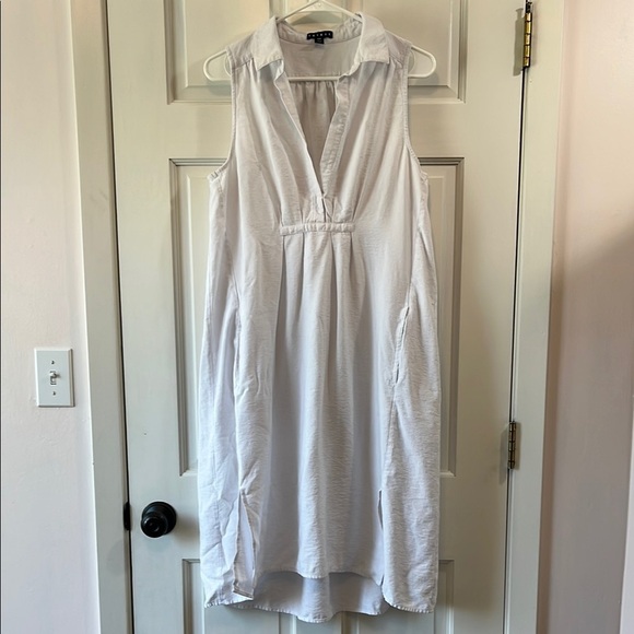 Tribal Dresses & Skirts - Tribal Sleeveless Flowy Shirt Dress Midi Length - Size Medium